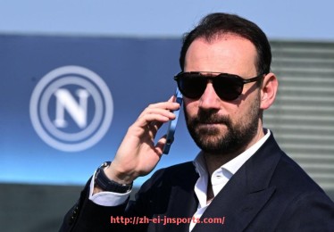 JN江南体育-2015年火箭队球员精彩图片及赛季表现总结