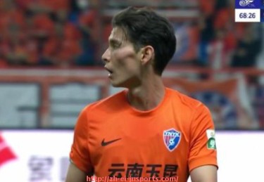 JN江南体育-法甲各大俱乐部竞争格局与转会期实力变化趋势